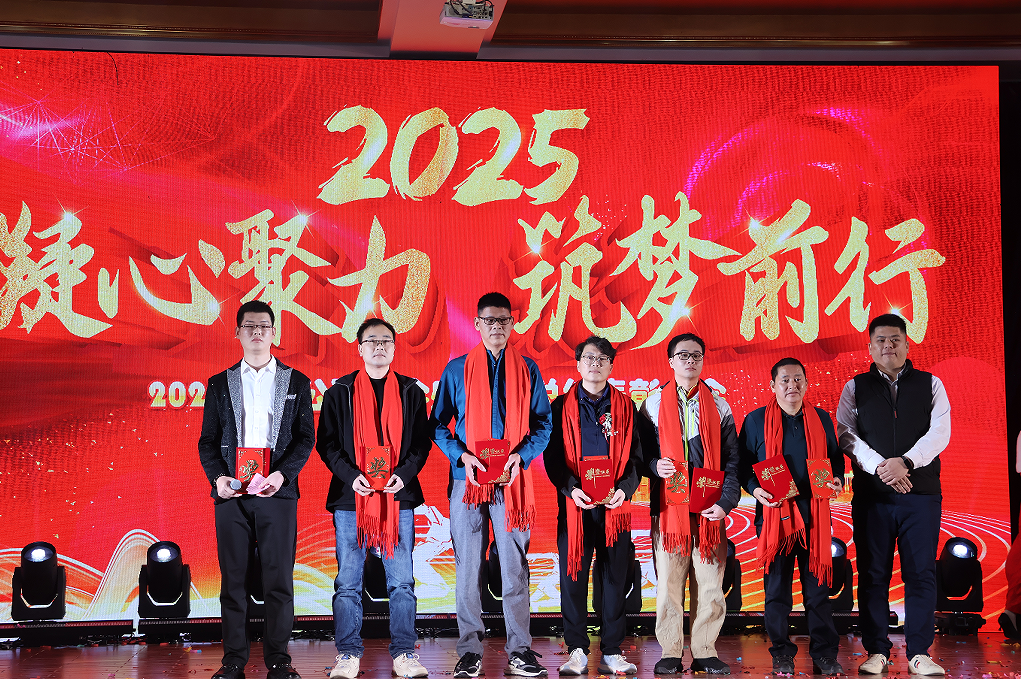 1741421827370640.png image.png